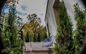 Hotel Tazz - River Front Oasis Collection